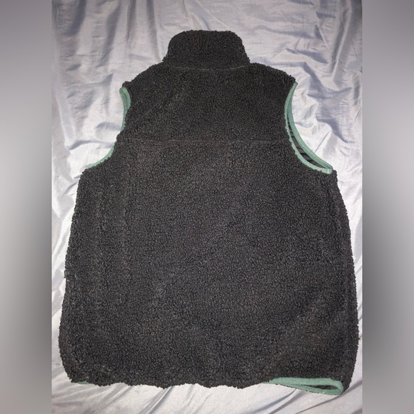 NOTICE THE RECKLESS VEST - Picture 2 of 4